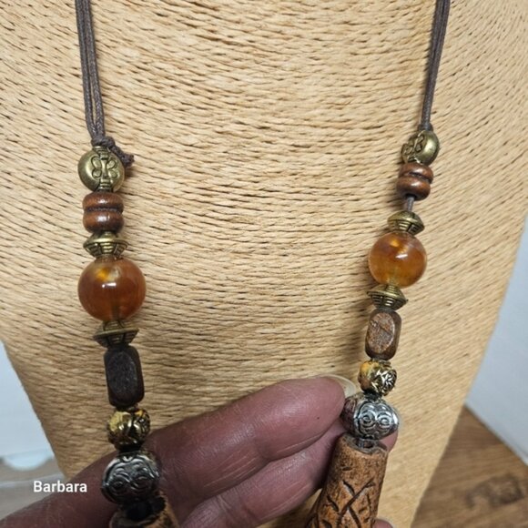 Vintage Wood Carved Pisces Double Fish Beaded Necklace - Picture 4 of 5